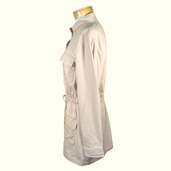 Anne Klein “Sand” Linen Blend Stylish Utility Style Jacket With Gold Trim L NWT - Picture 10 of 16